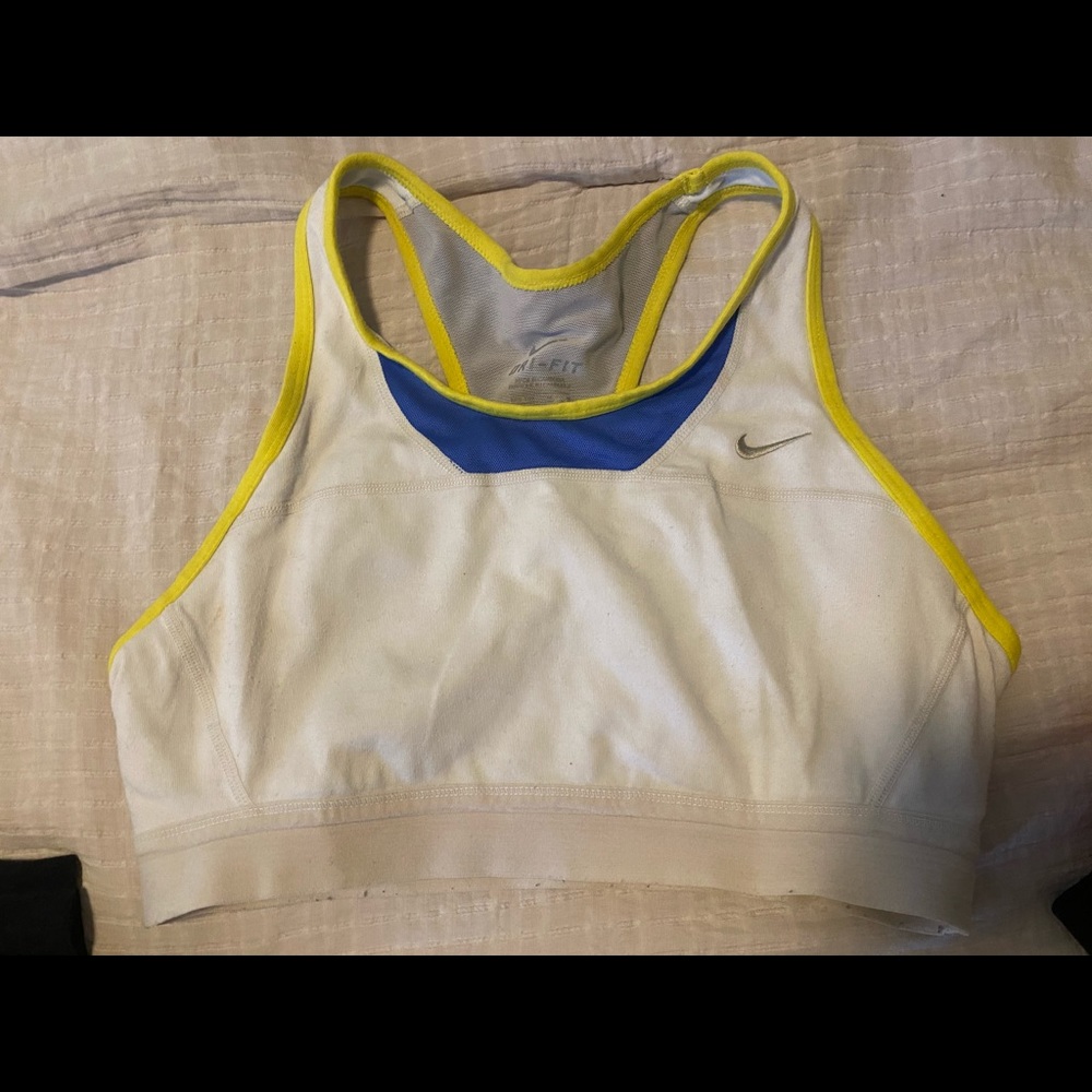 Nike Pro Sports Bra